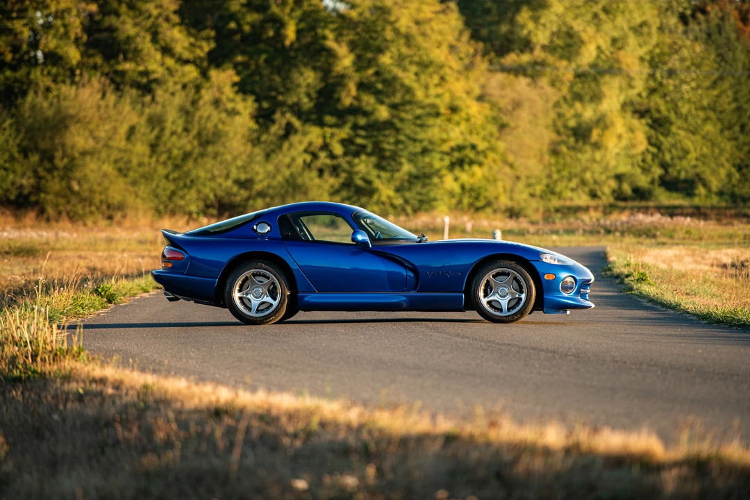 1996 Dodge Viper GTS 2nd Gen - Image 16 of 31