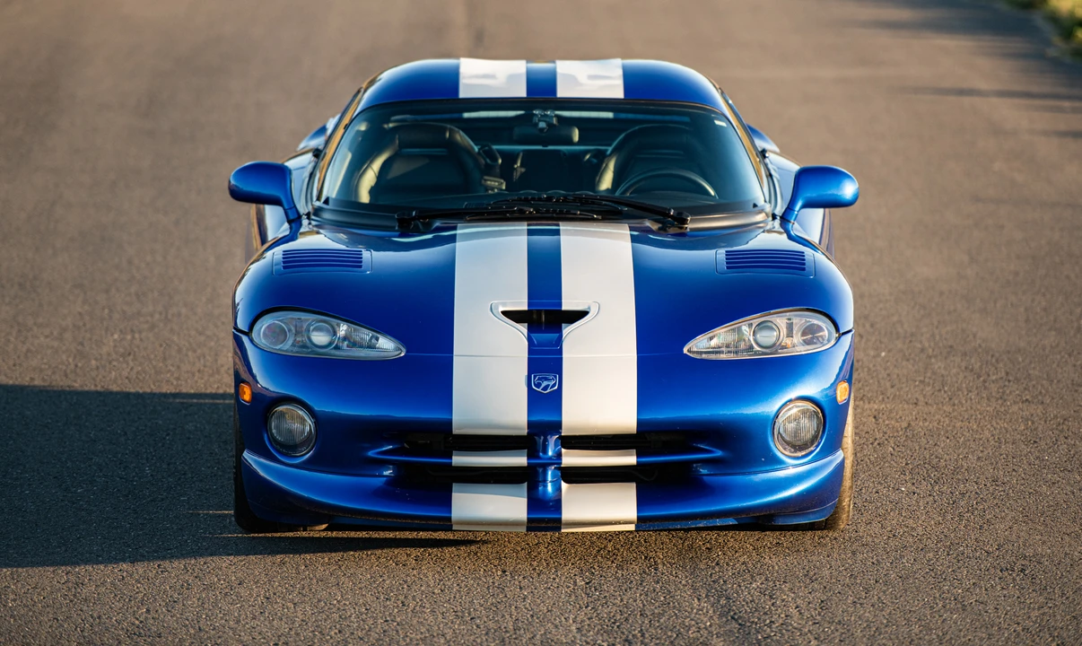 1996 Dodge Viper GTS 2nd Gen - Image 11 of 31