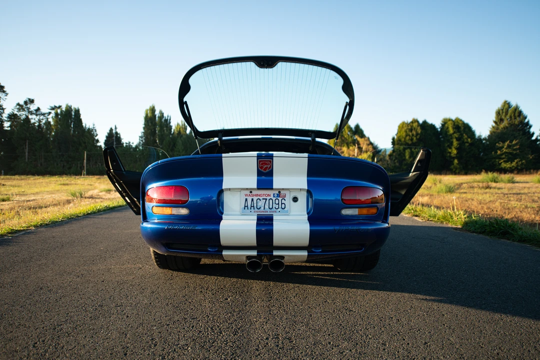 1996 Dodge Viper GTS 2nd Gen - Image 28 of 31