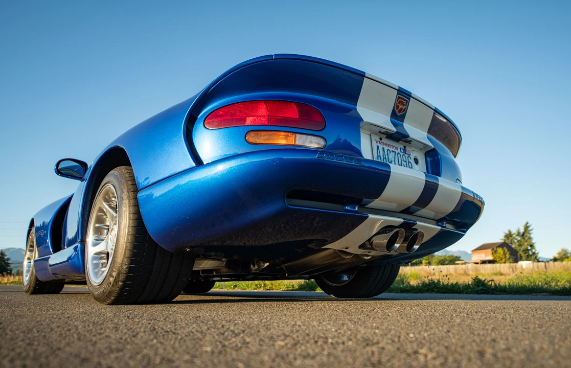 1996 Dodge Viper GTS 2nd Gen - Image 27 of 31