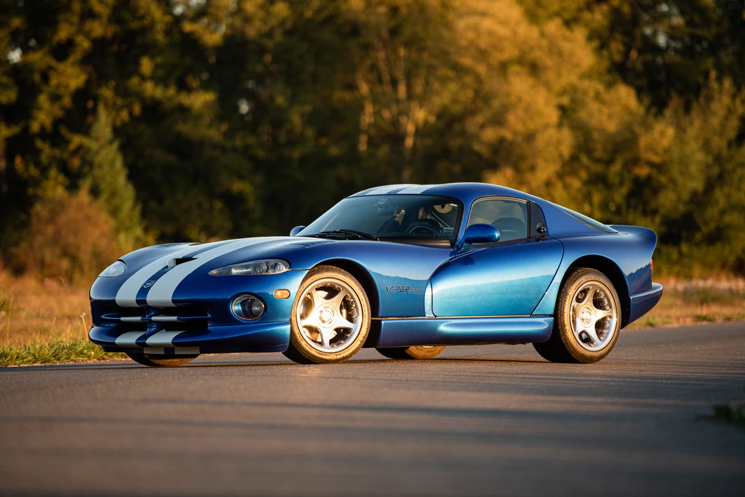 1996 Dodge Viper GTS 2nd Gen - Image 2 of 31