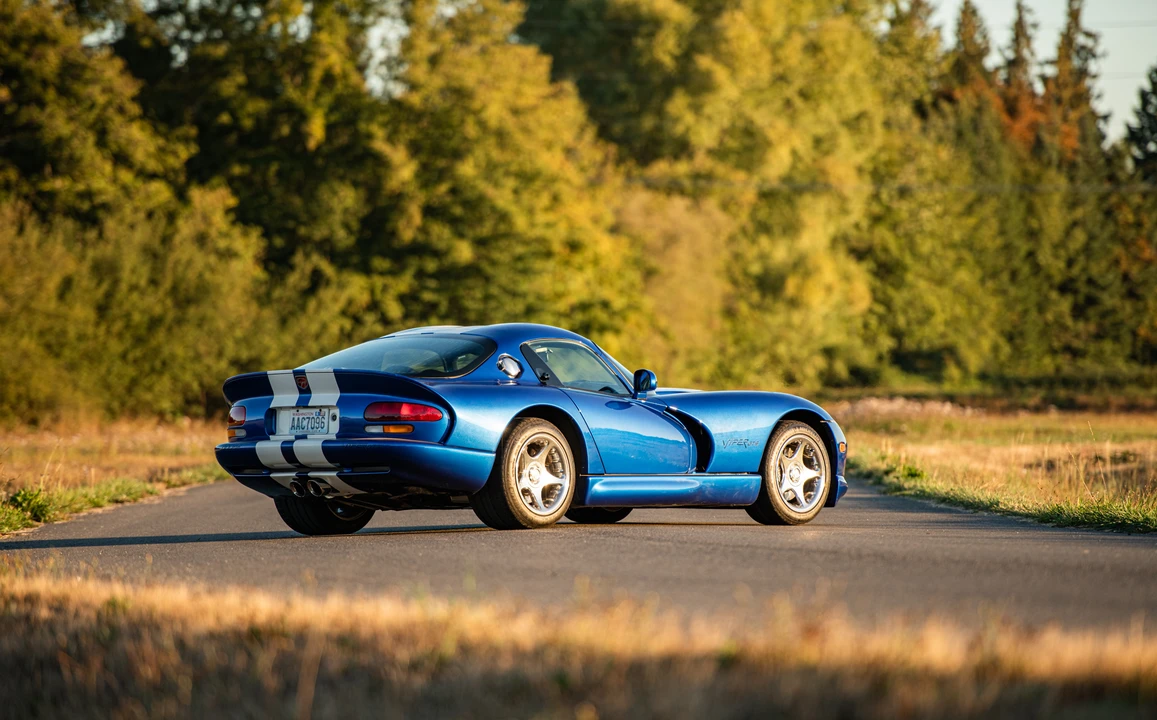 1996 Dodge Viper GTS 2nd Gen - Image 17 of 31