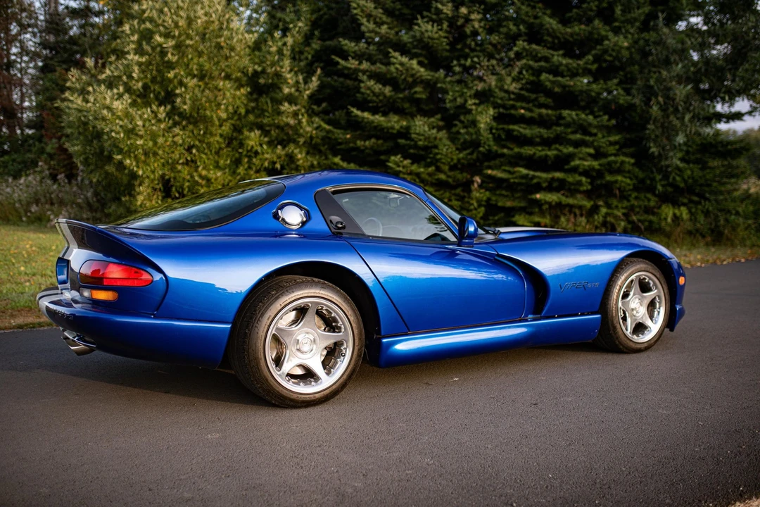 1996 Dodge Viper GTS 2nd Gen - Image 26 of 31