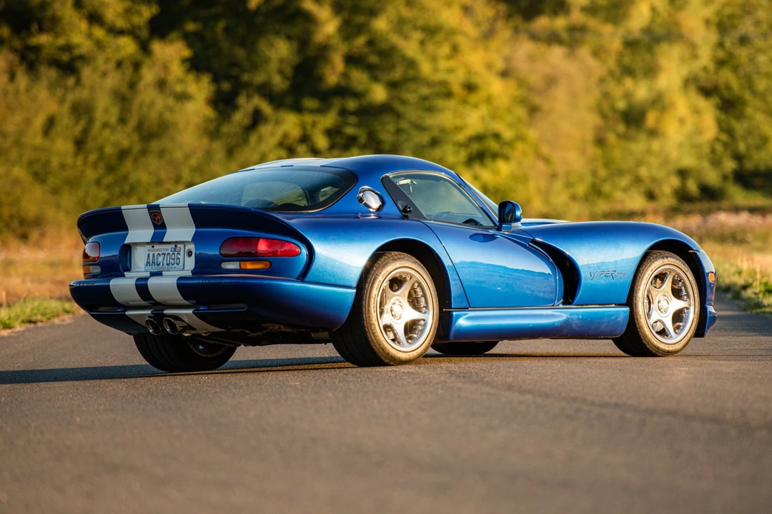 1996 Dodge Viper GTS 2nd Gen - Image 19 of 31