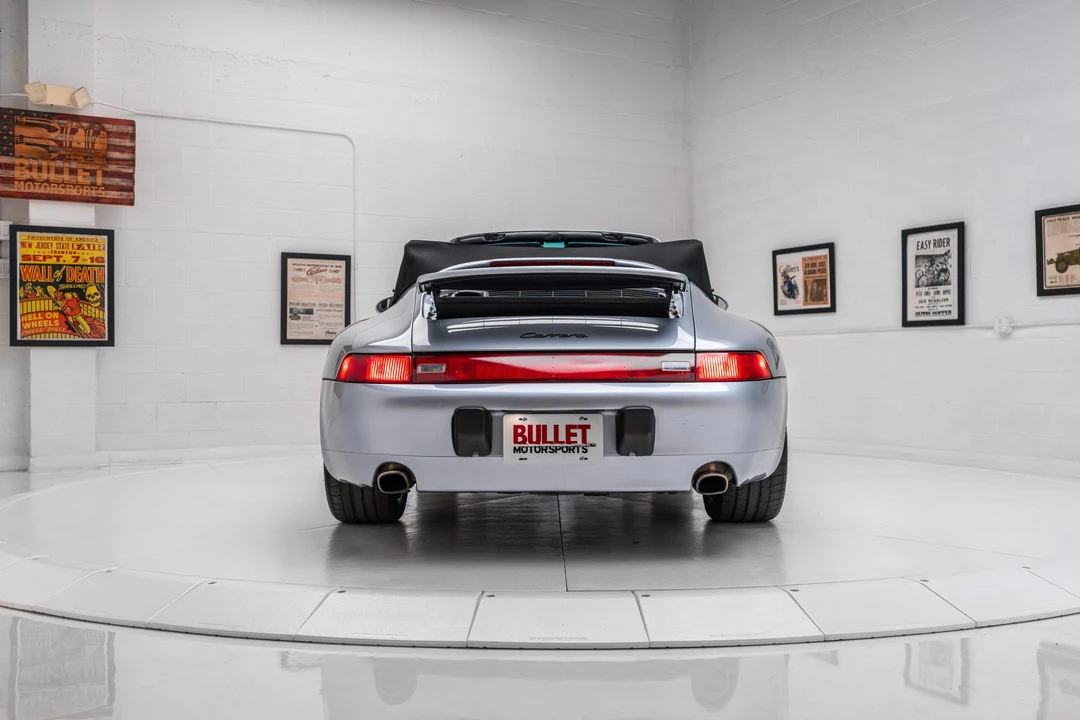 1996 Porsche 993 Carrera - Image 17 of 31