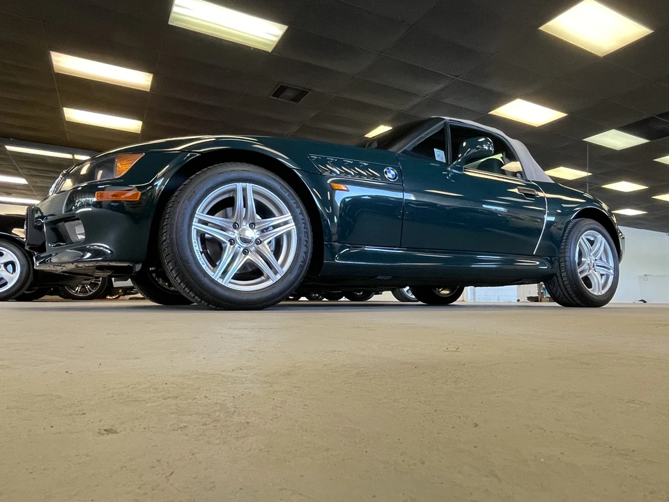 1997 BMW Z3 Roadster - Image 2 of 31
