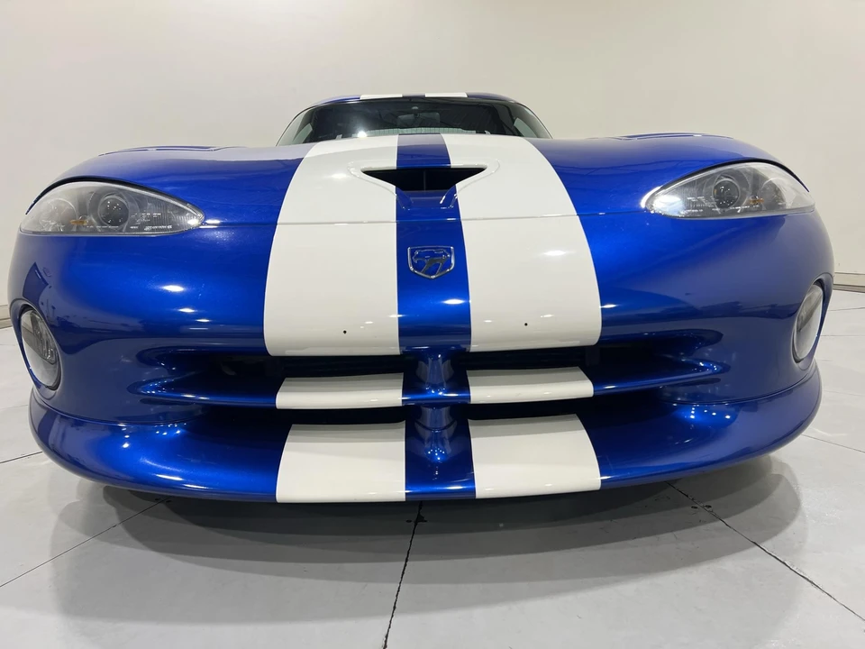 1997 Dodge Viper GTS 2nd Gen - Image 16 of 31