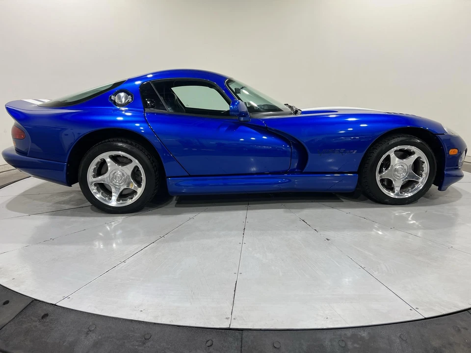 1997 Dodge Viper GTS 2nd Gen - Image 12 of 31