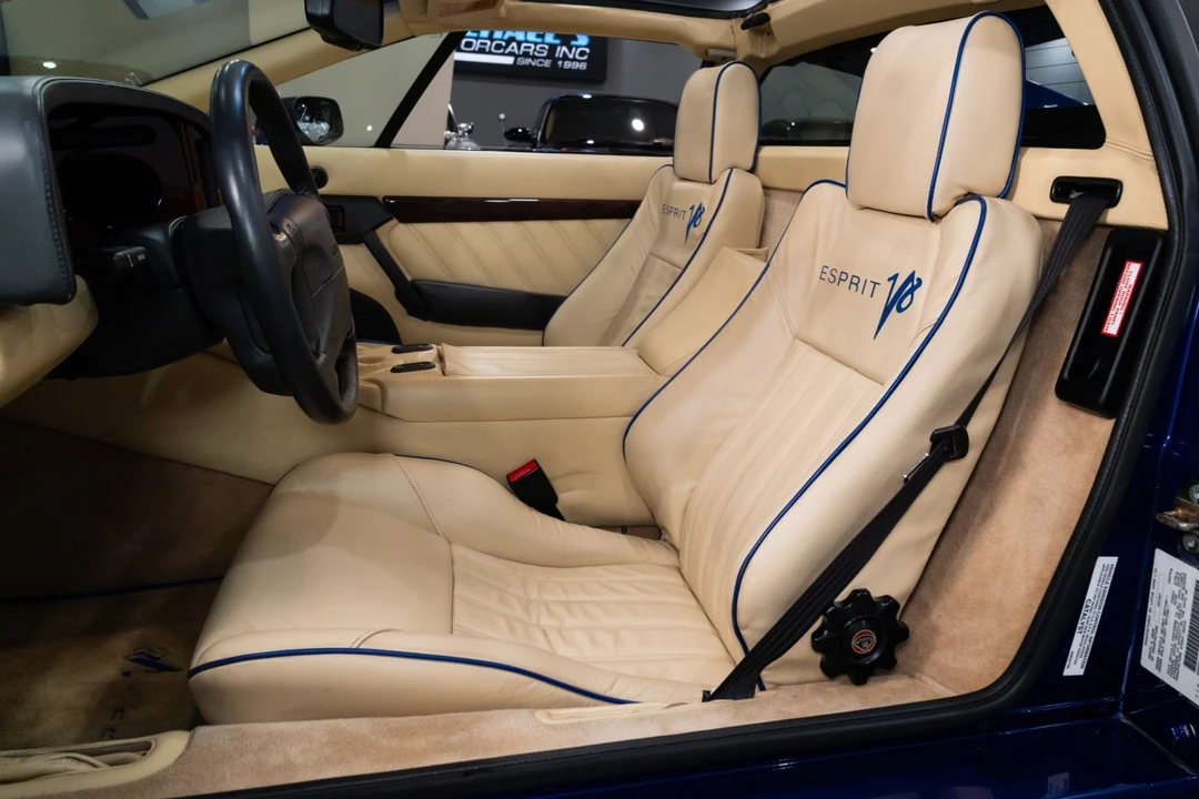 1997 Lotus Esprit Series 4 - Image 4 of 7