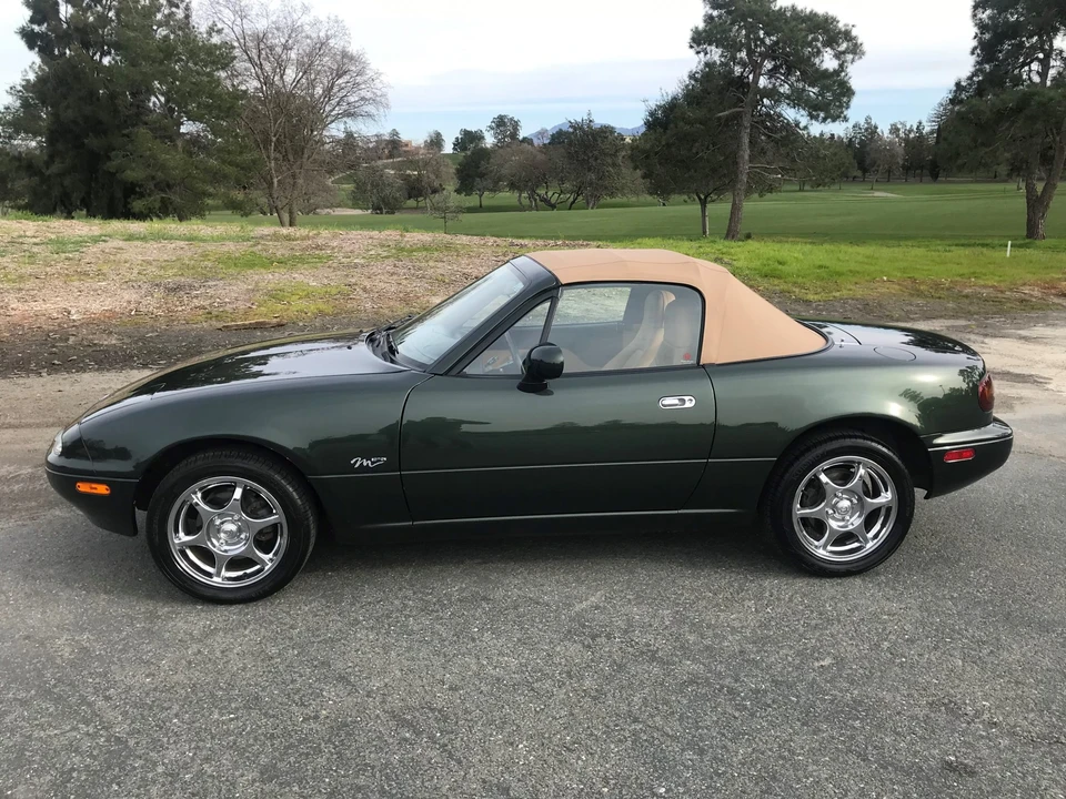 1997 Mazda NA MX-5 Miata - Image 5 of 31