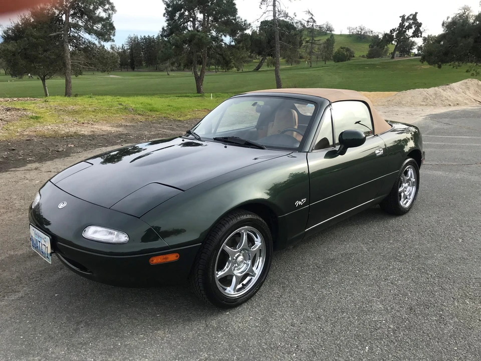 1997 Mazda NA MX-5 Miata - Image 2 of 31