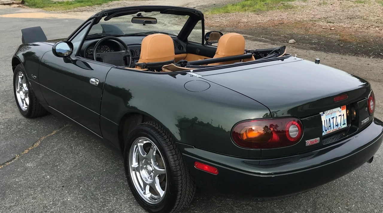 1997 Mazda NA MX-5 Miata - Image 23 of 31