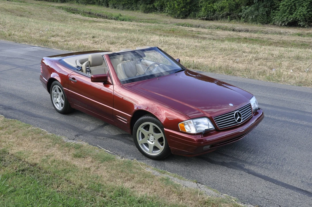 1997 Mercedes-Benz R129 SL-Class - Image 11 of 31