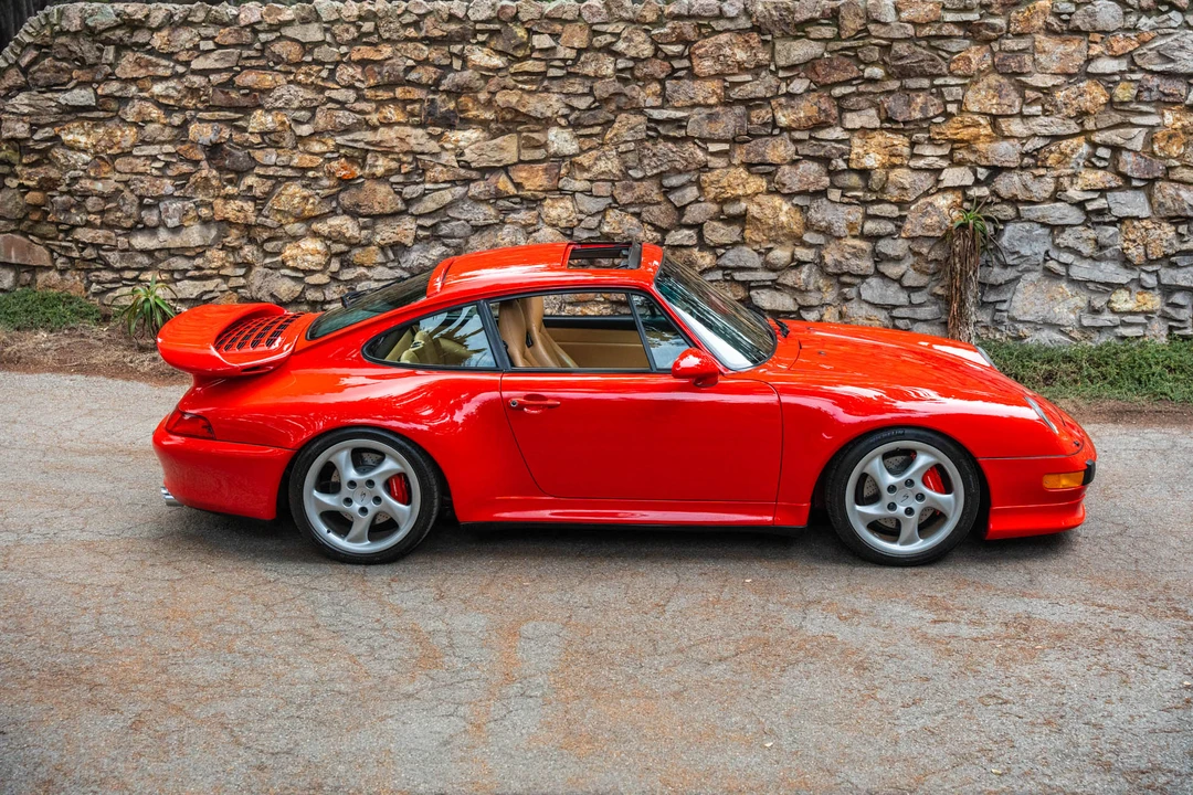 1997 Porsche 993 Carrera 4S - Image 21 of 31