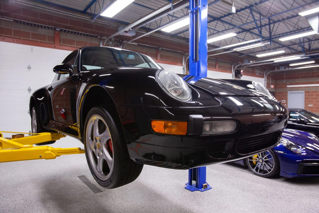 1997 Porsche 993 Carrera 4S - Image 29 of 31