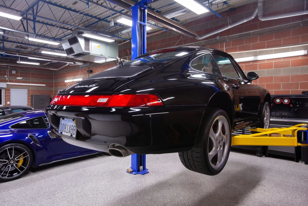 1997 Porsche 993 Carrera 4S - Image 30 of 31