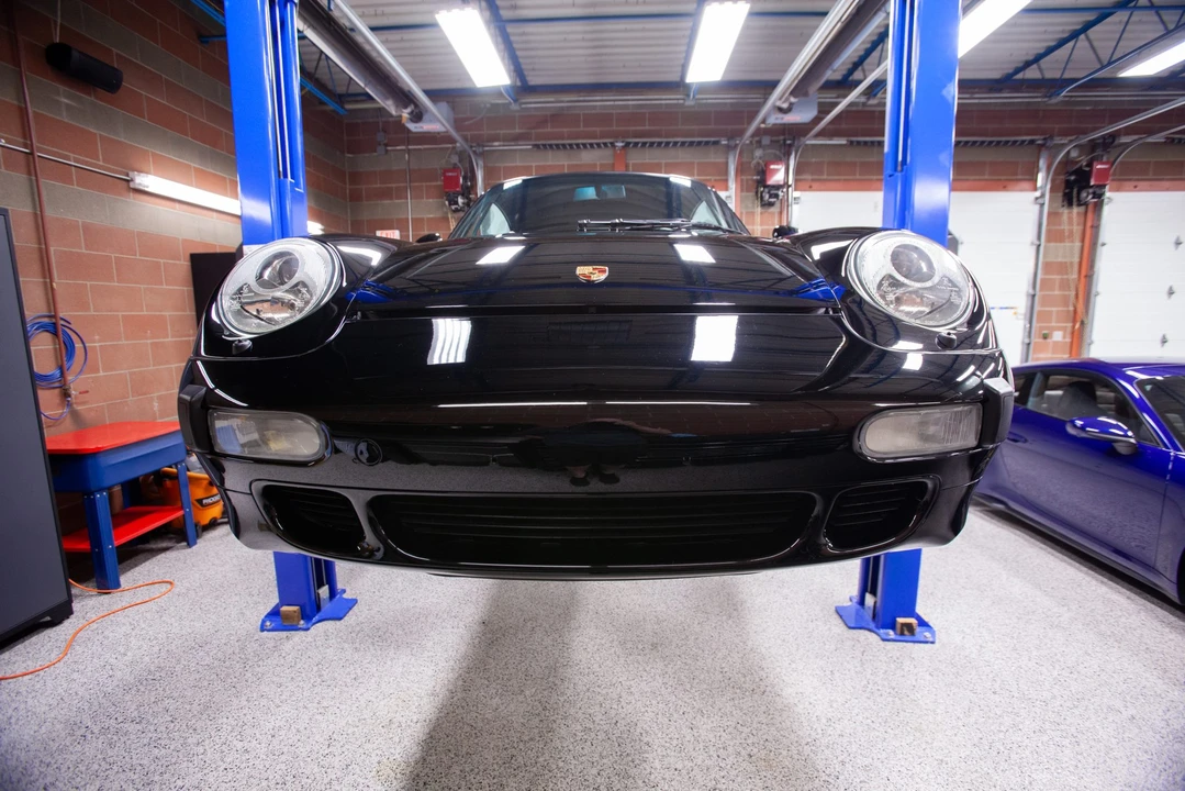 1997 Porsche 993 Carrera 4S - Image 28 of 31