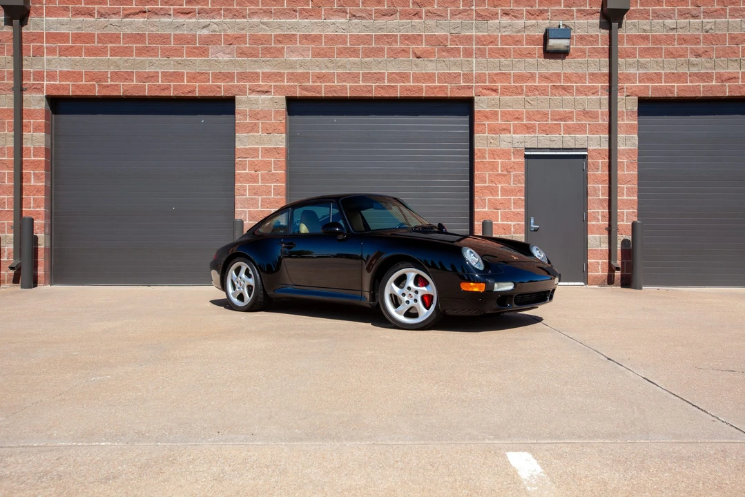 1997 Porsche 993 Carrera 4S - Image 6 of 31
