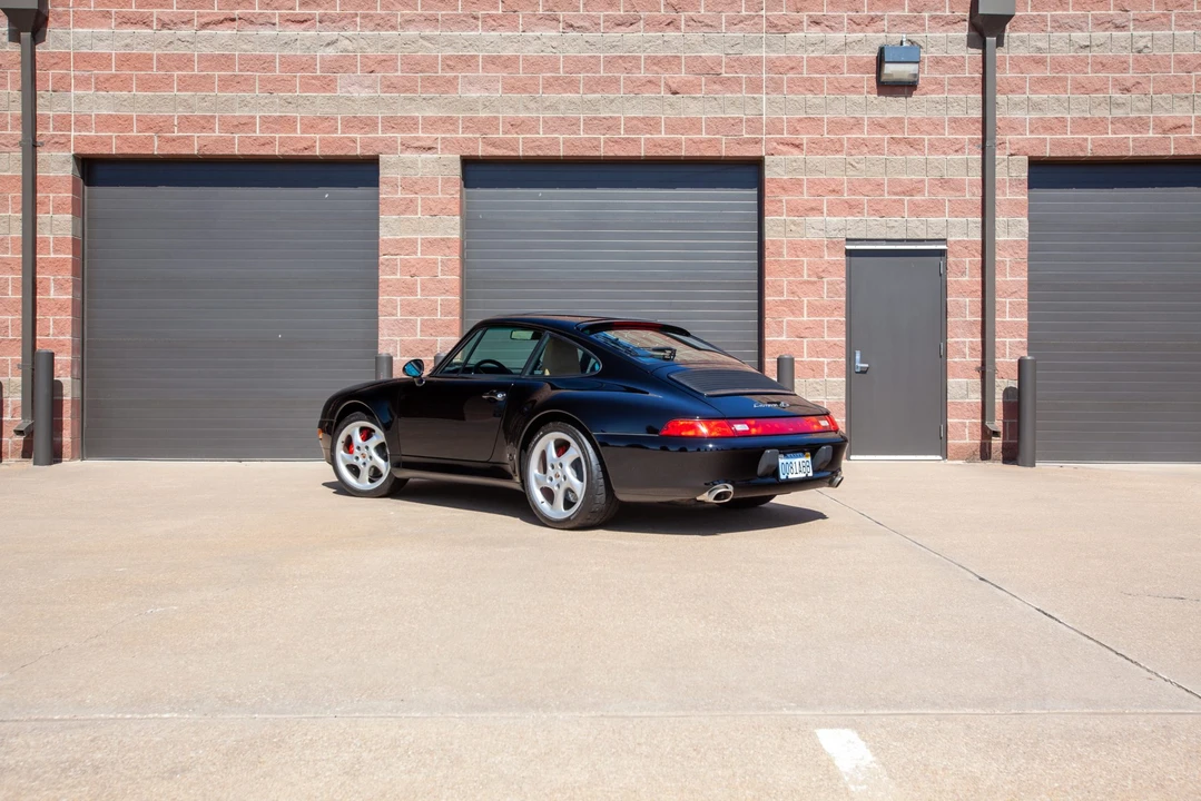 1997 Porsche 993 Carrera 4S - Image 12 of 31