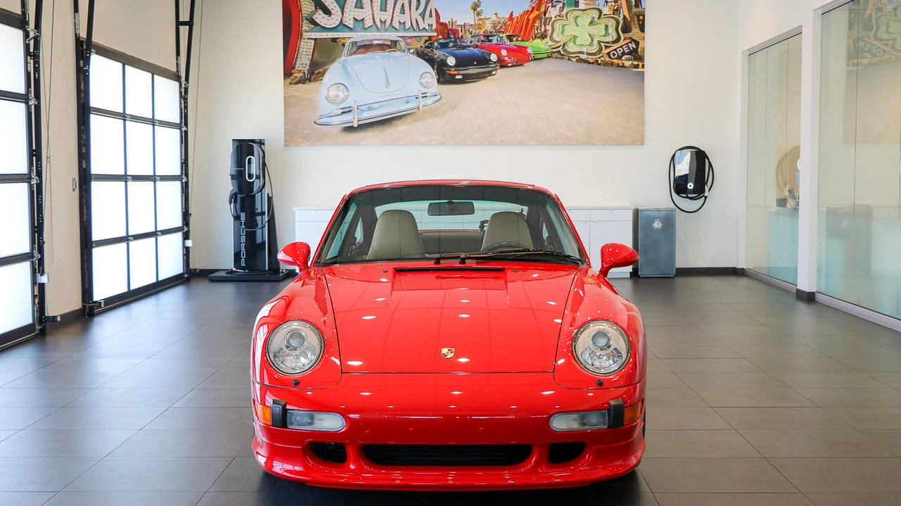 1997 Porsche 993 Carrera 4S - Image 6 of 31