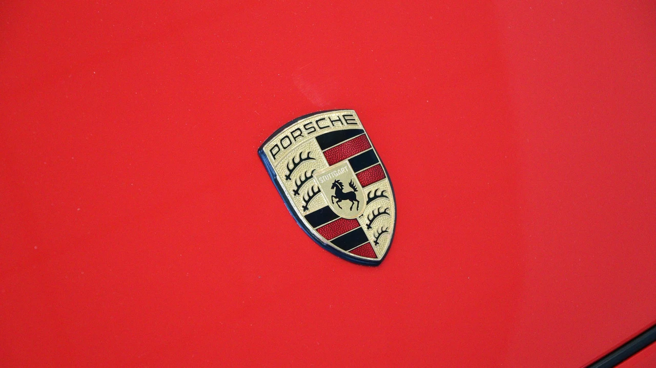 1997 Porsche 993 Carrera 4S - Image 21 of 31