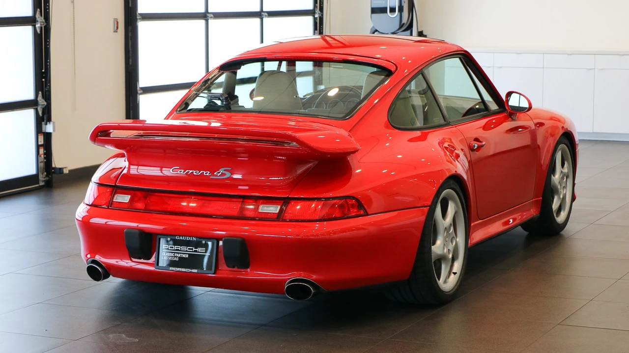 1997 Porsche 993 Carrera 4S - Image 12 of 31