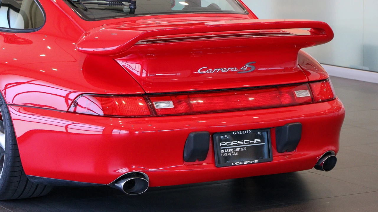 1997 Porsche 993 Carrera 4S - Image 28 of 31