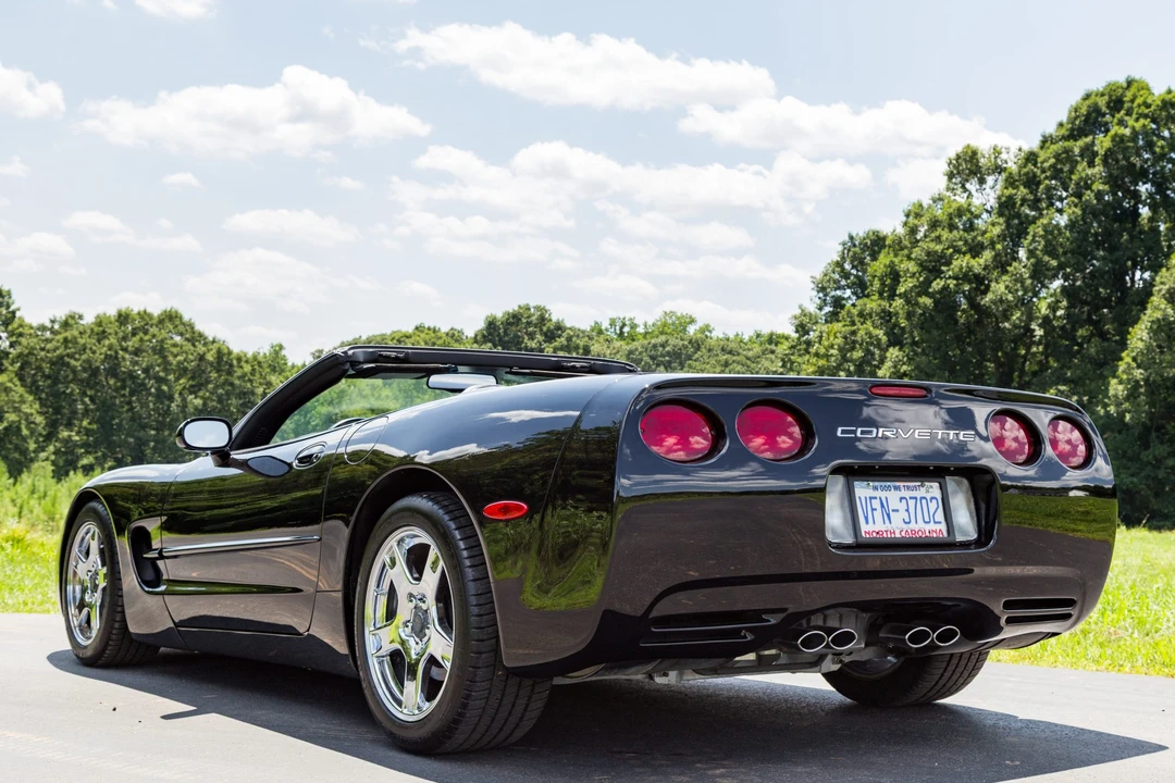 1998 Chevrolet Corvette C5 - Image 8 of 31
