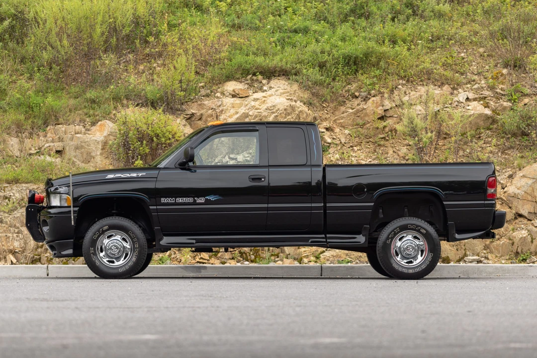 1999 Dodge Ram 2nd Gen - Image 2 of 31
