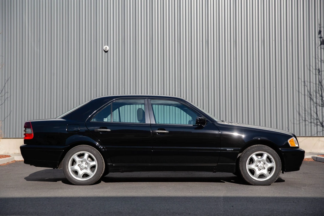 1999 Mercedes-Benz W202 C-Class - Image 16 of 31