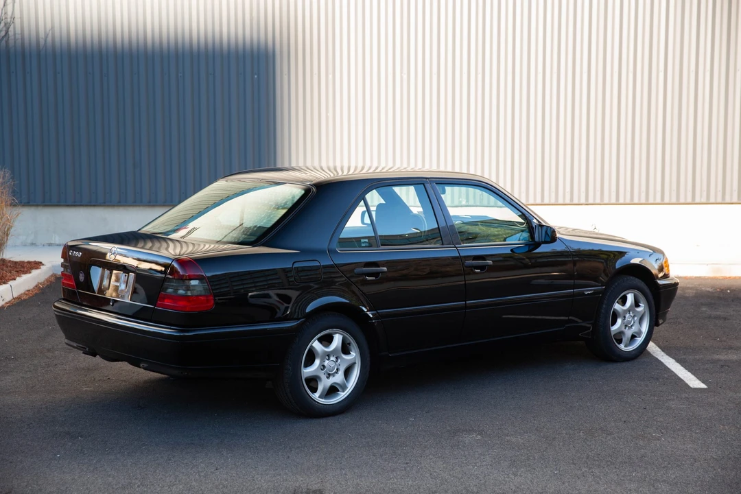 1999 Mercedes-Benz W202 C-Class - Image 15 of 31