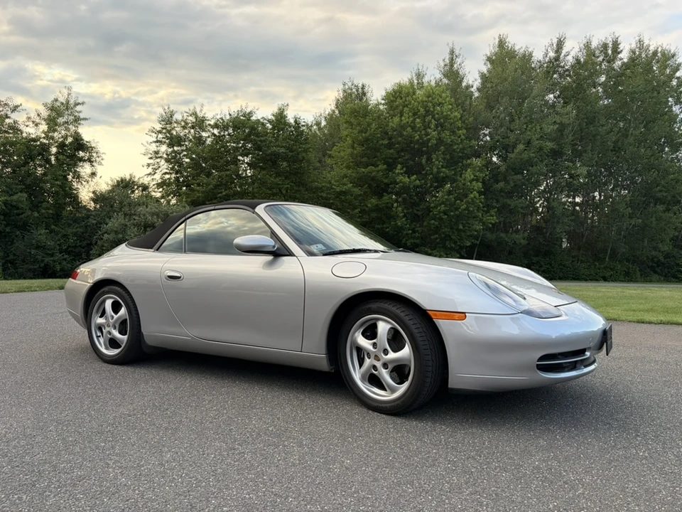 1999 Porsche 996 Carrera - Image 22 of 31