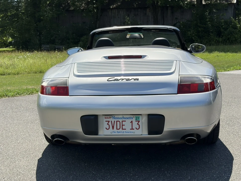 1999 Porsche 996 Carrera - Image 8 of 31
