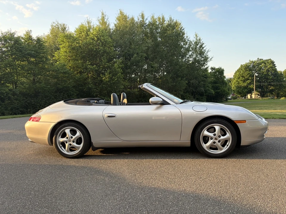 1999 Porsche 996 Carrera - Image 30 of 31