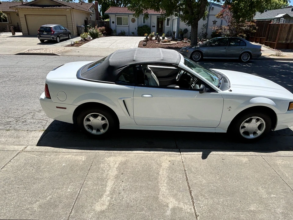 2000 Ford SN95 Mustang - Image 23 of 31