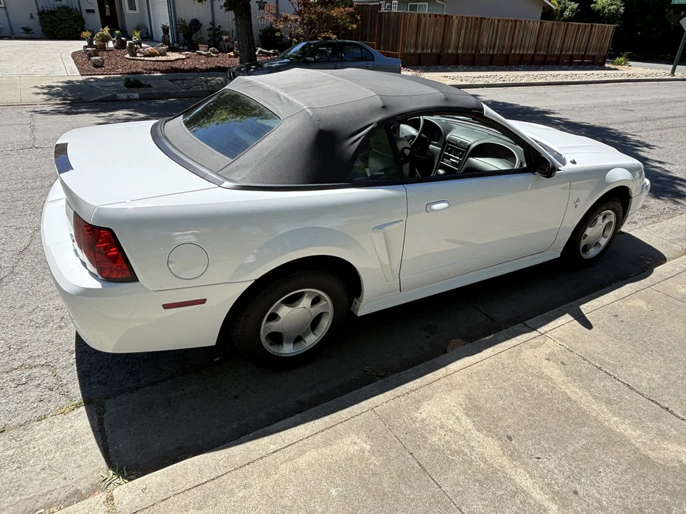 2000 Ford SN95 Mustang - Image 10 of 31