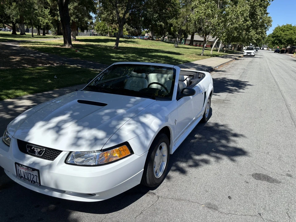 2000 Ford SN95 Mustang - Image 4 of 31