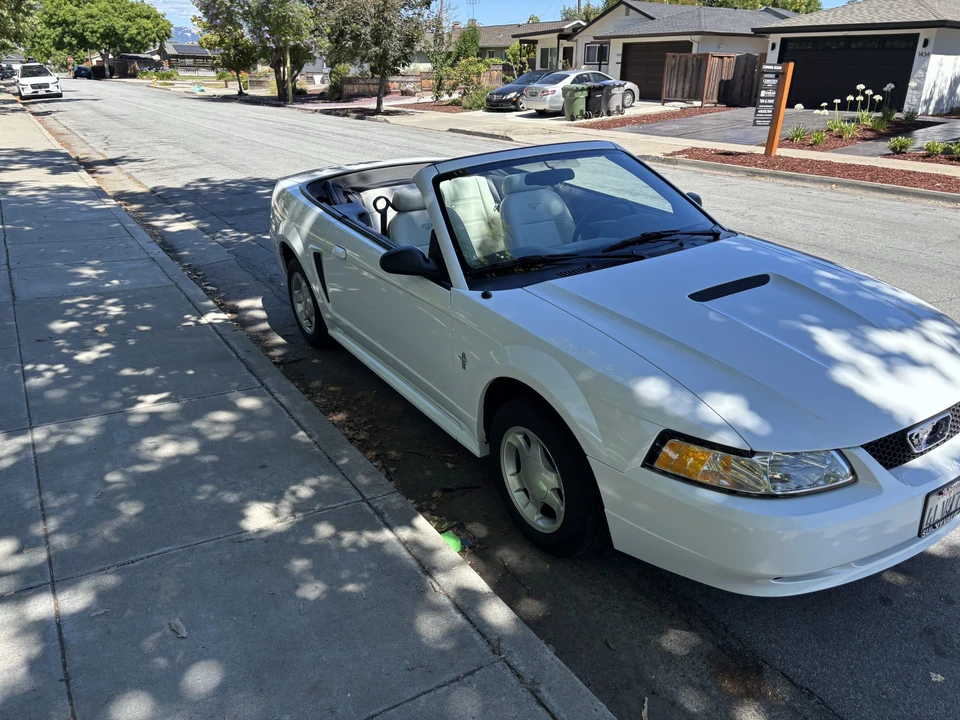 2000 Ford SN95 Mustang - Image 7 of 31