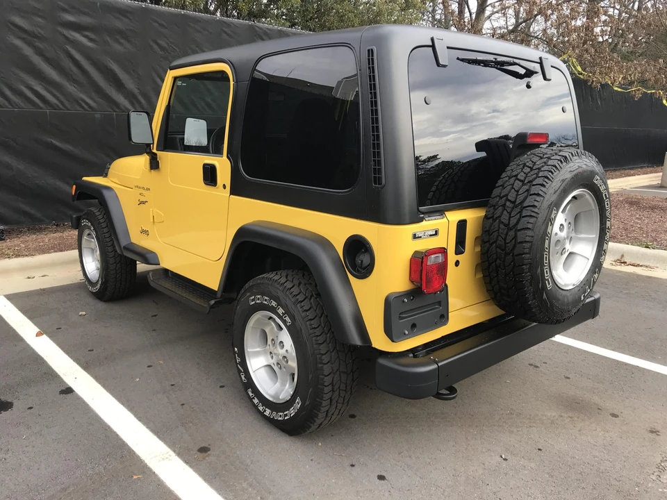 2000 Jeep TJ Wrangler - Image 11 of 31