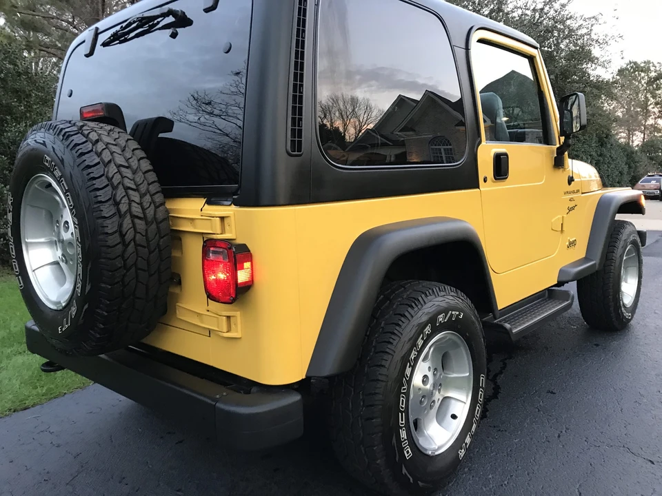 2000 Jeep TJ Wrangler - Image 15 of 31