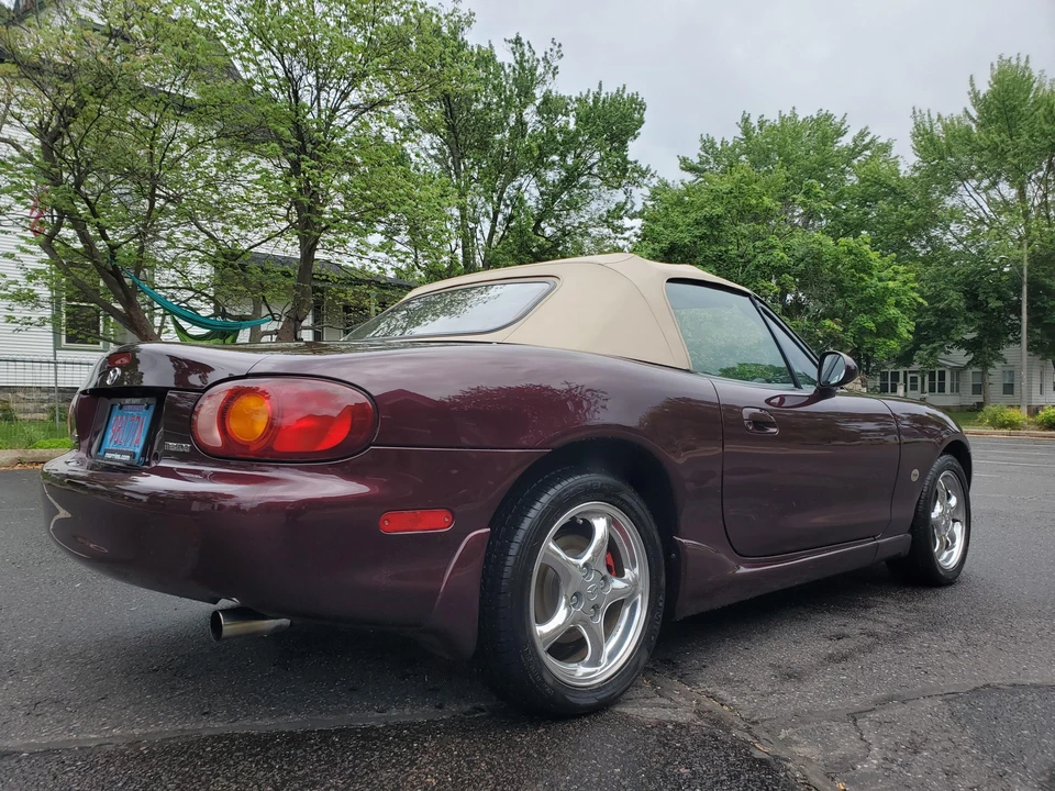 2000 Mazda NB MX-5 Miata - Image 15 of 31