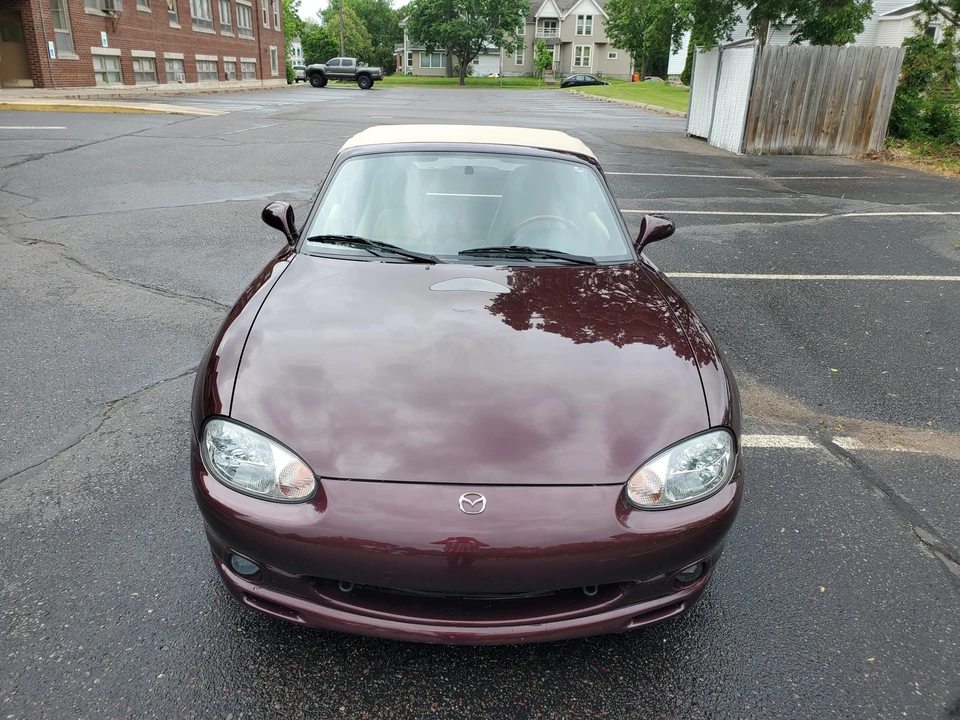 2000 Mazda NB MX-5 Miata - Image 4 of 31