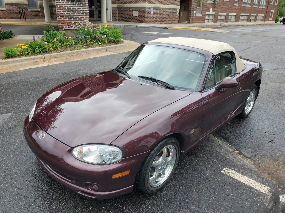 2000 Mazda NB MX-5 Miata - Image 7 of 31