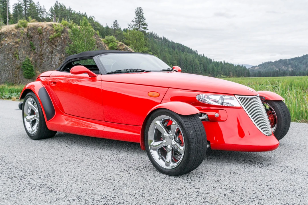 2000 Plymouth Prowler - Image 16 of 31