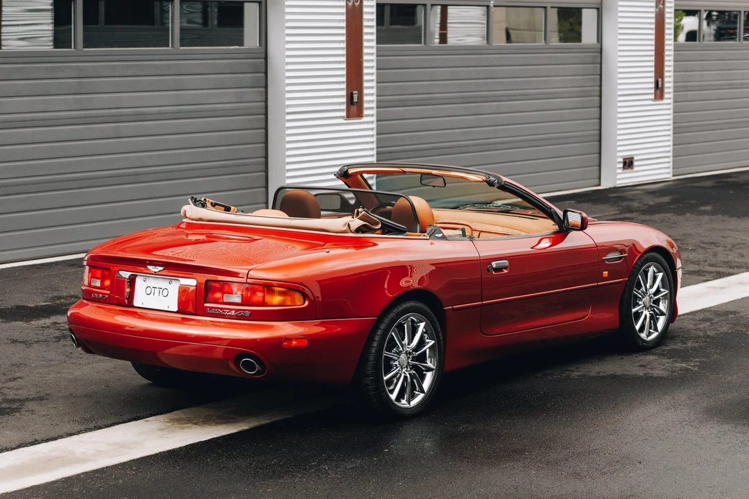 2001 Aston Martin DB7 Vantage - Image 13 of 31