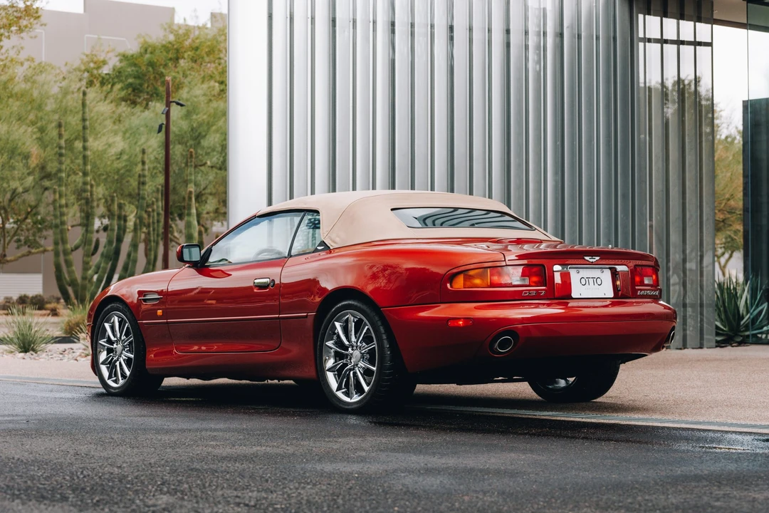 2001 Aston Martin DB7 Vantage - Image 25 of 31