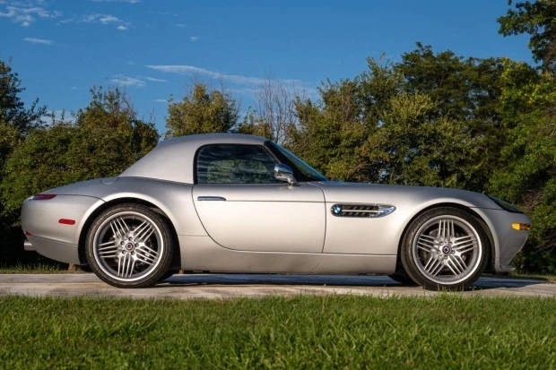 2001 BMW Z8 - Image 3 of 8