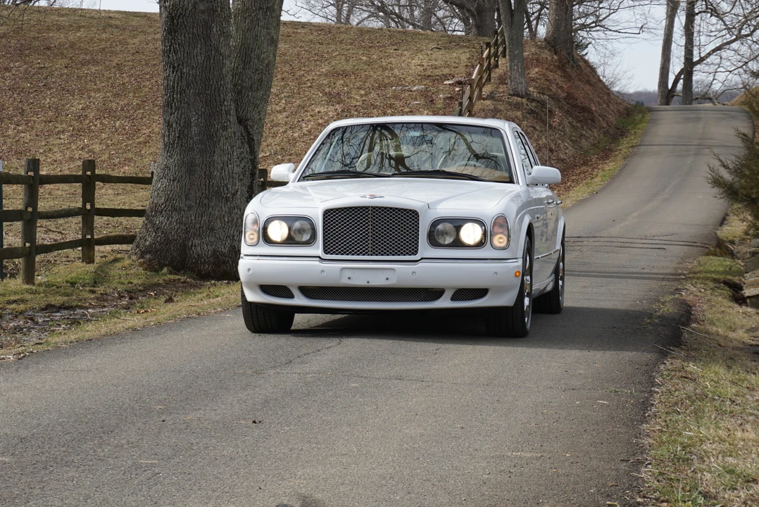 2001 Bentley Arnage - Image 2 of 31