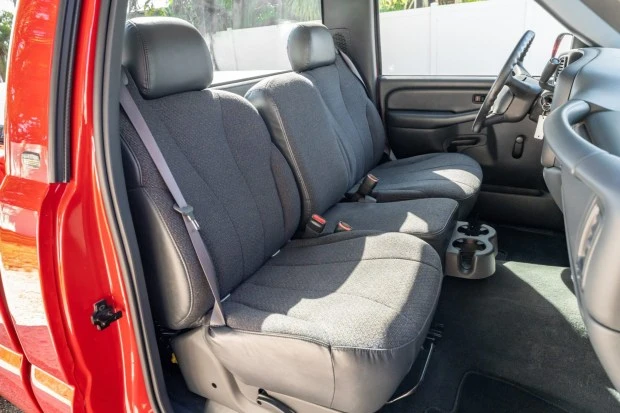 2001 Chevrolet Silverado 1st Gen - Image 4 of 7
