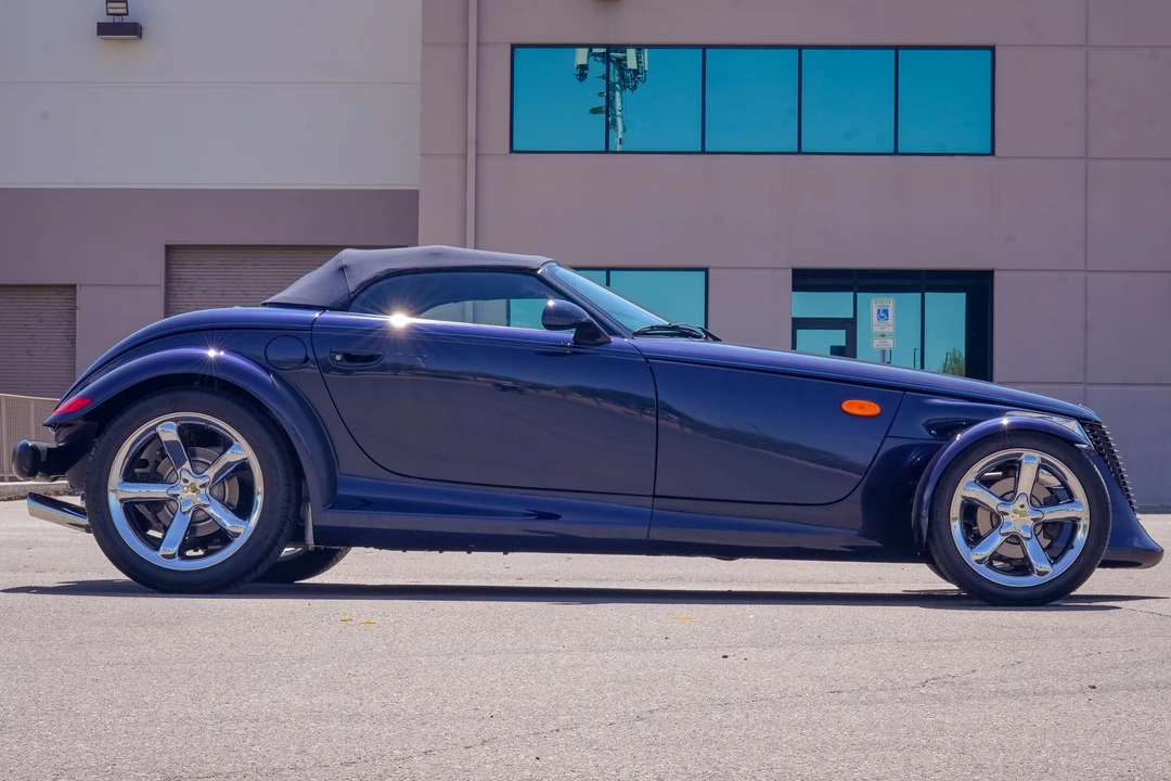 2001 Plymouth Prowler - Image 24 of 31